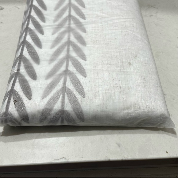 Linen Tablecloth Rectangle Deep Dream Cream Taupe Leaf Print 60 X 120 NEW - Picture 7 of 10